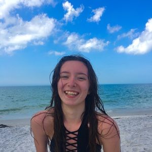 Meet your Posher, Josalyn